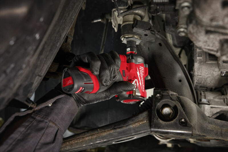 MILWAUKEE M12 FUEL™ 3/8” Aku rázový uťahovák - kompaktný M12FCIWF38G3-0