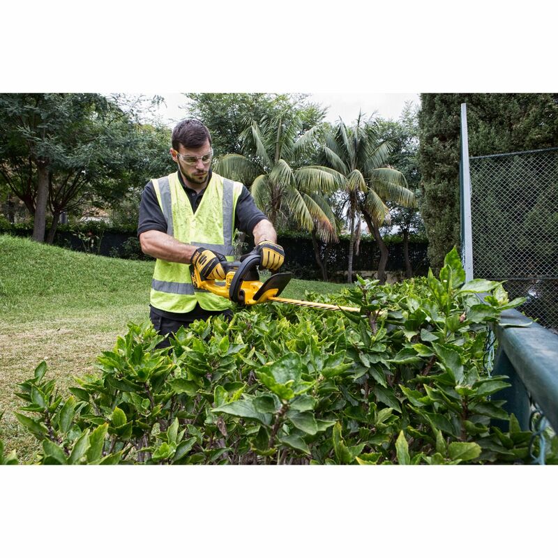 DEWALT 18V XR Aku plotostrih 55 cm, bez aku DCM563PB-XJ
