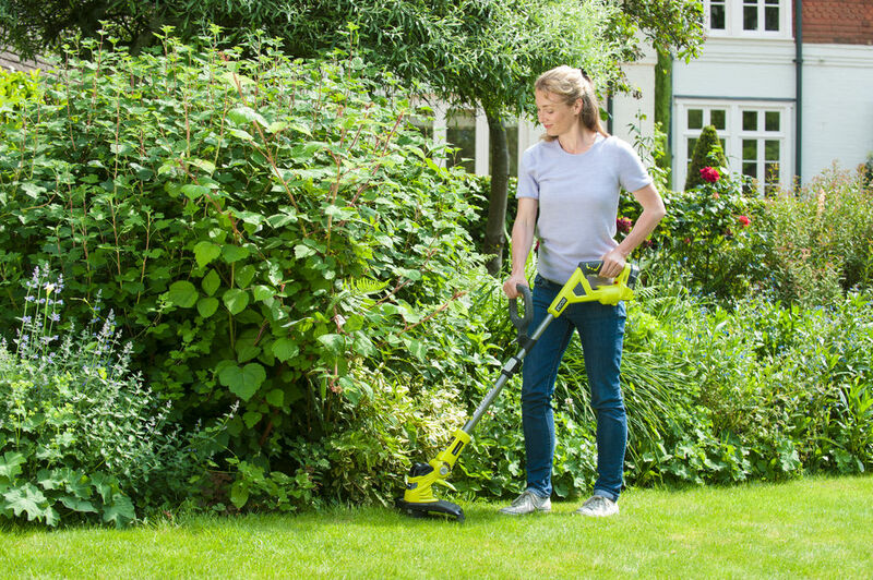 RYOBI 18V ONE+™ Hybridná strunová kosačka 25-30 cm RLT1831H25F