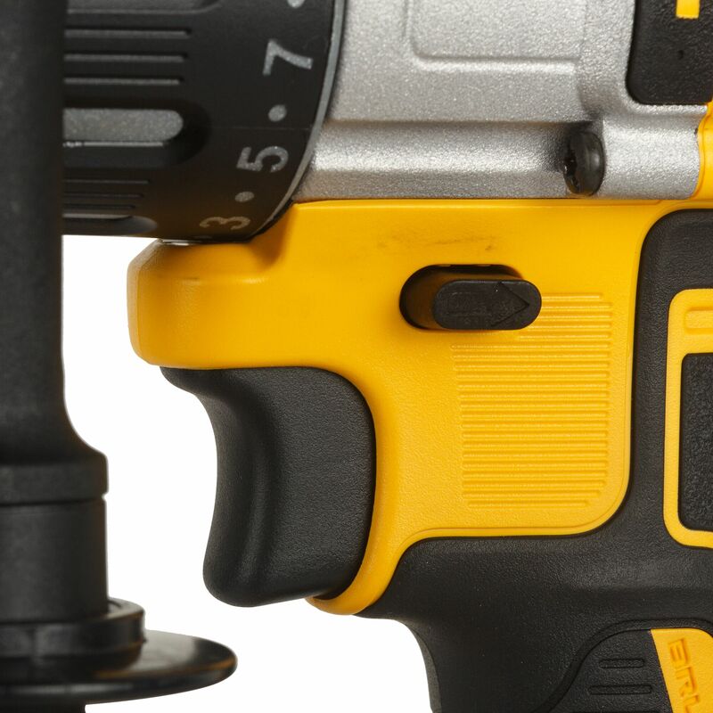 DEWALT 18V XR XRP Aku vŕtačka bez príklepu, 2x 5,0 Ah DCD991P2-QW