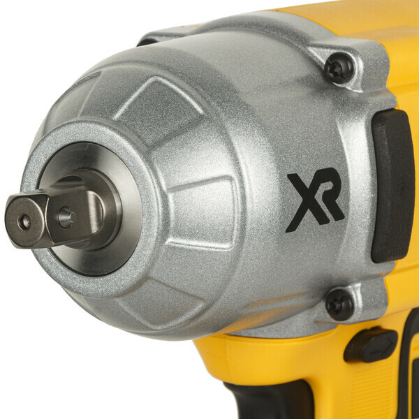 DEWALT 18V XR 1/2” Aku rázový uťahovák s poistným kolíkom, 2x 5,0 Ah DCF899P2-QW
