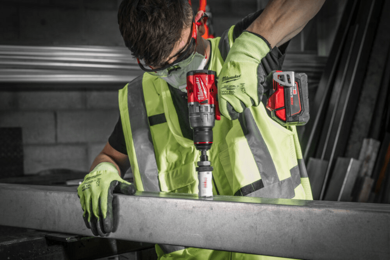 MILWAUKEE M18 FUEL™ Aku vŕtačka s príklepom 4.GEN M18FPD3-402C