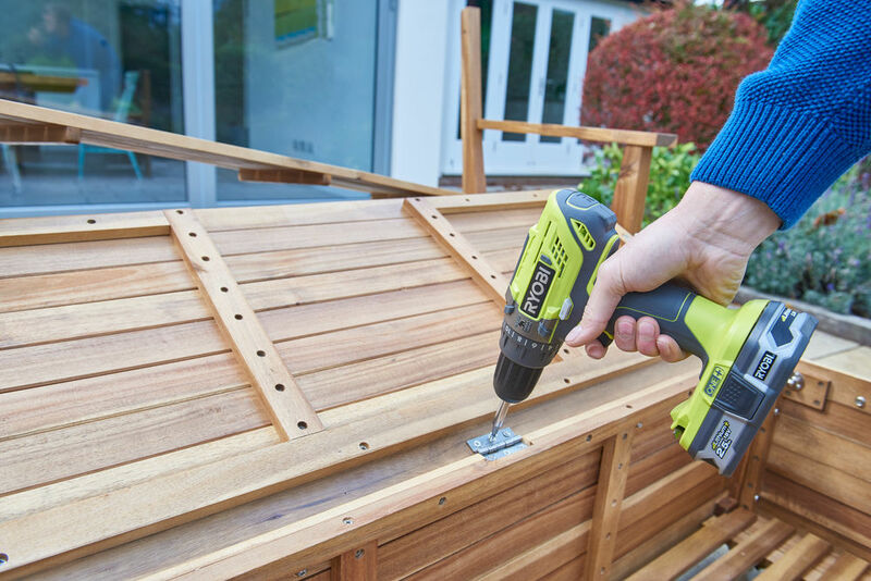 RYOBI 18V ONE+™ Aku vŕtačka s príklepom R18PD2-220S