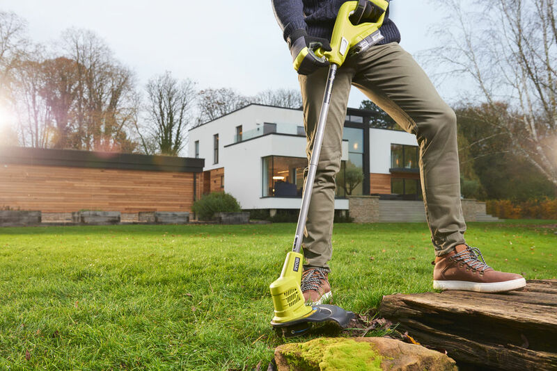 RYOBI 18V ONE+™ Strunová kosačka 25 cm RLT1825M15S