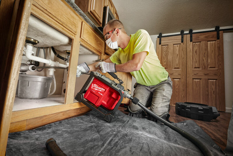 MILWAUKEE M18 FUEL™ Kompaktná sekčná čistička potrubia M18FCSSM-0