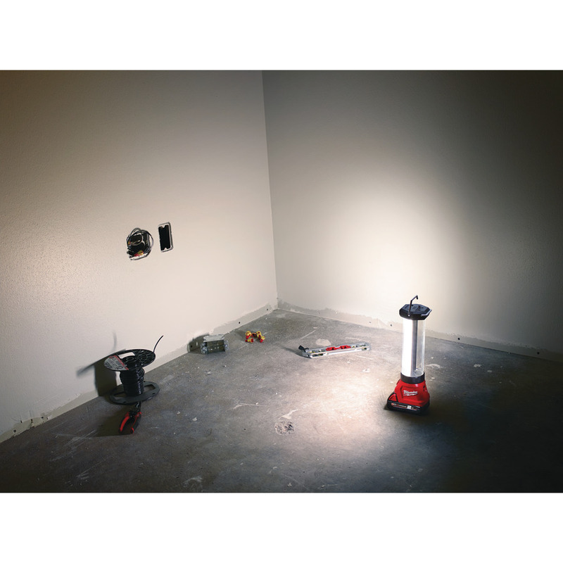 MILWAUKEE M12™ Lucernové svietidlo M12LL-0