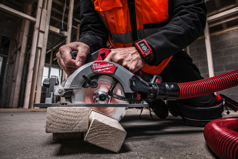 MILWAUKEE M12 FUEL™ Kompaktná okružná píla M12FCS442-0