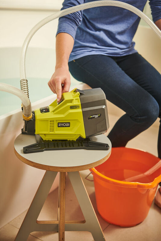 RYOBI 18V ONE+™ Vodné čerpadlo R18TP-0