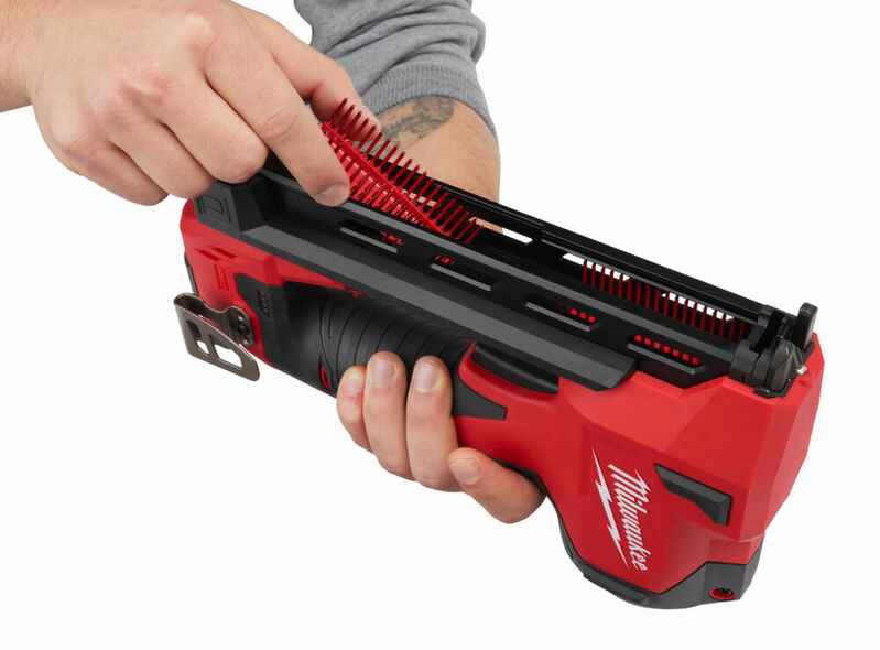 MILWAUKEE M12™ Aku sponkovačka na káble M12BCST-0