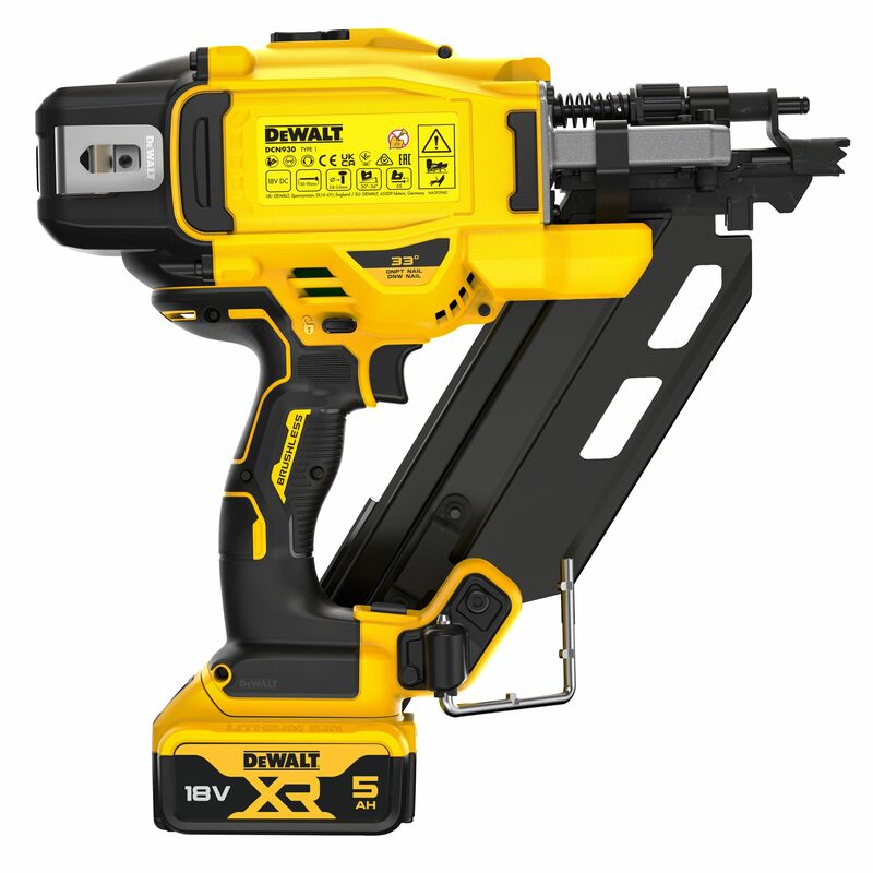 DEWALT 18V XR Aku tesárska klincovačka 50-90 mm, 2x 5,0 Ah DCN930P2-QW