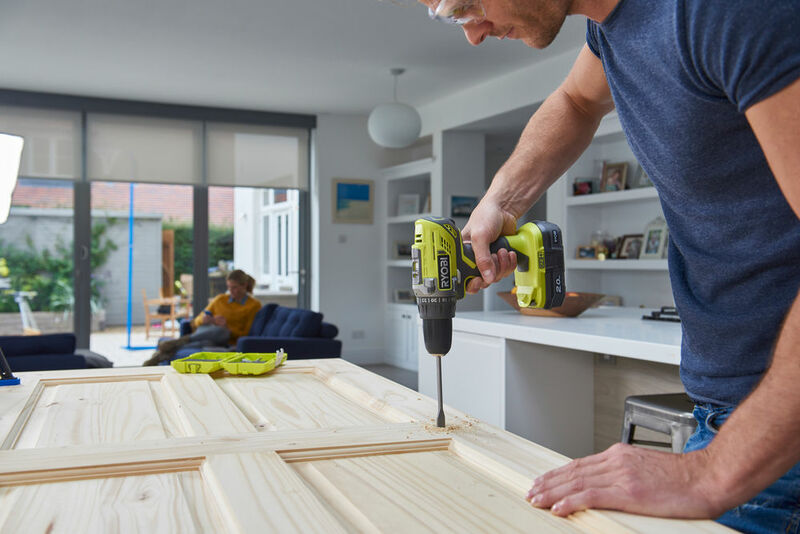 RYOBI 18V ONE+™ Aku vŕtačka bez príklepu R18DD3-252S
