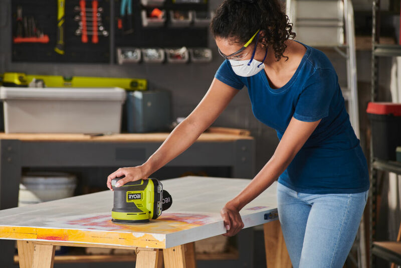 RYOBI 18V ONE+™ Aku excentrická brúska RROS18-0
