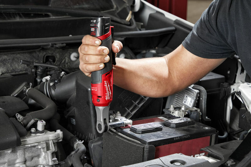 MILWAUKEE M12 FUEL™ 1/4” Aku račna - vysokootáčková M12FHIR14-0