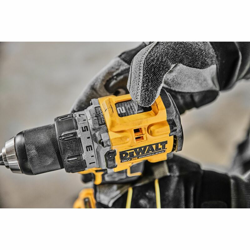 DEWALT 18V XR Aku vŕtačka bez príklepu, 2x 5,0 Ah POWERSTACK™ DCD800H2T-QW