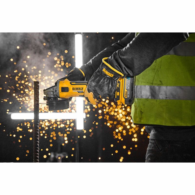 DEWALT 18V XR 125 mm aku uhlová brúska , 2x 5,0 Ah POWERSTACK DCG405H2T-QW