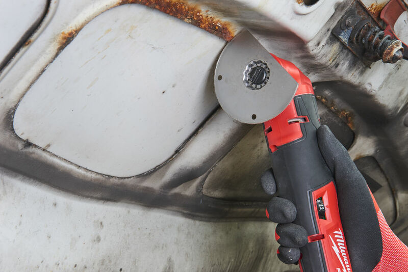 MILWAUKEE M12 FUEL™ Multifunkčné náradie - kompaktné M12FMT-0