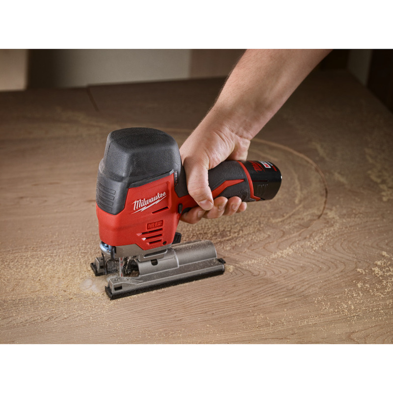 MILWAUKEE M12™ Kompaktná priamočiara píla M12JS-0