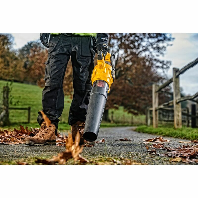 DEWALT 54V XR FLEXVOLT™ Aku fukár 200 km/hod, 1x 9,0 Ah DCMBA572X1-QW