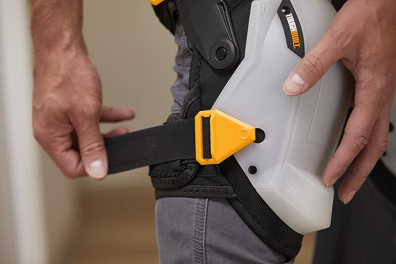 TOUGHBUILT Pracovné chrániče kolien s opornou stabilizáciou stehna GelFit™ Grip TB-KP-G3R