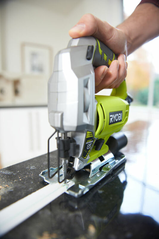 RYOBI 500 W Priamočiara píla RJS750-G