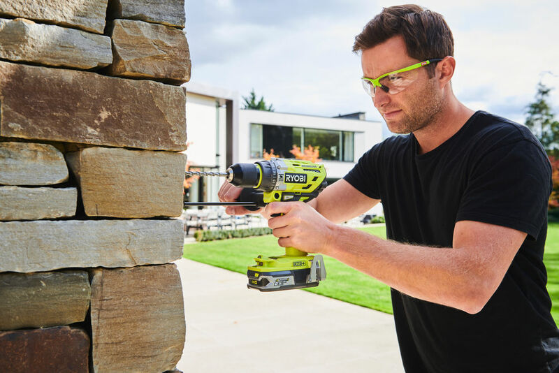 RYOBI 18V ONE+™ Aku vŕtačka s príklepom R18PD7-220B