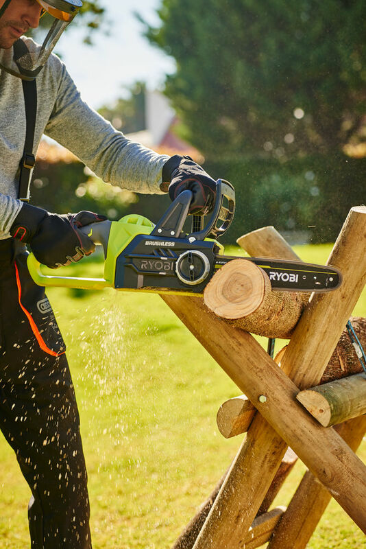 RYOBI 18V ONE+™ Reťazová píla 30 cm RCS18X3050F