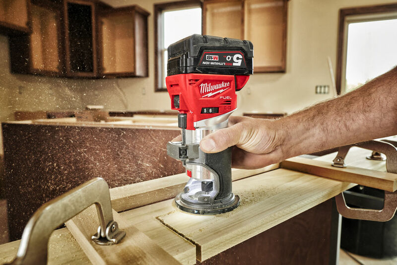 MILWAUKEE M18 FUEL™ 6 mm horná frézka M18FTR-0X