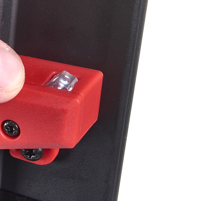 MILWAUKEE M18 FUEL™ Dokončovacia klincovačka 90° M18FN18GS-202X