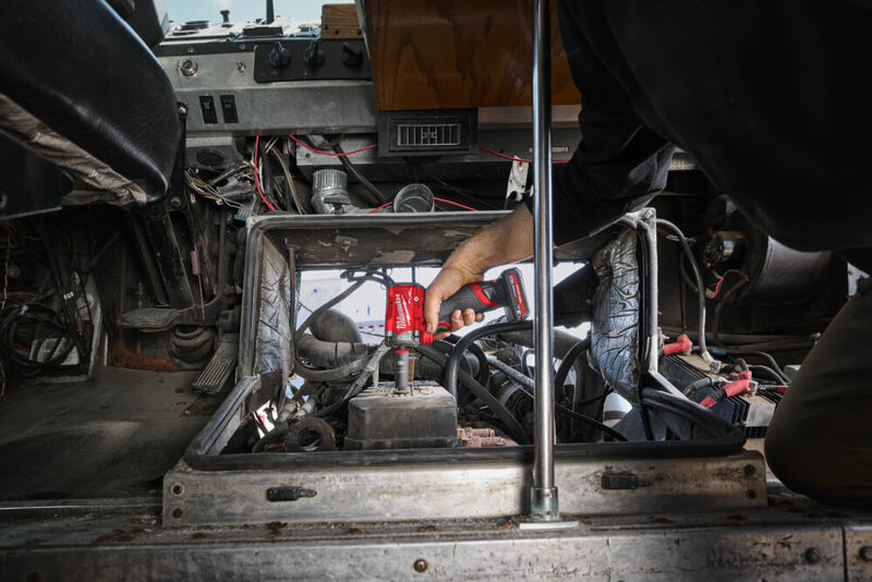 MILWAUKEE M12 FUEL™ 3/8” Aku rázový uťahovák - kompaktný M12FCIWF38G3-0