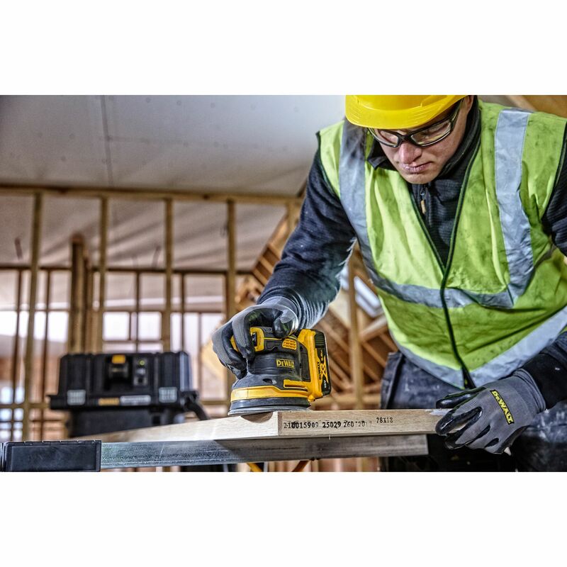 DEWALT 18V XR 125 mm aku excentrická brúska, bez aku DCW210NT-XJ