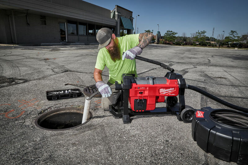 MILWAUKEE M18 FUEL™ Sekčná čistička potrubia M18FSSM-121