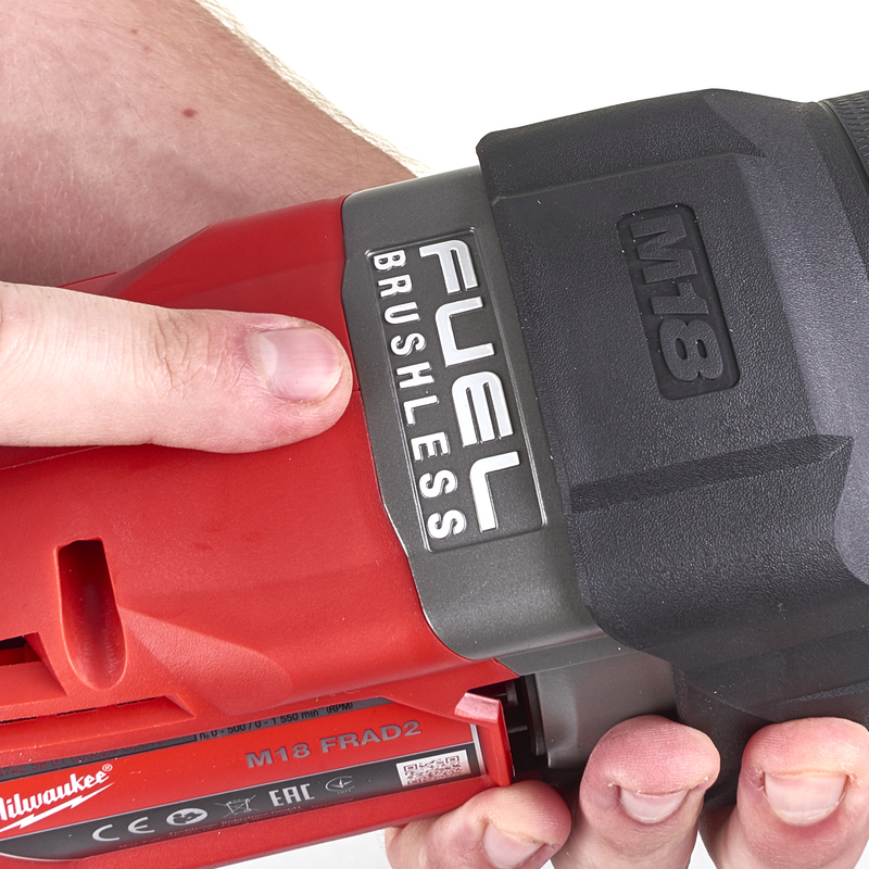 MILWAUKEE M18 FUEL™ SUPER HAWG® Pravouhlá vŕtačka 2-rýchlostná M18FRAD2-0