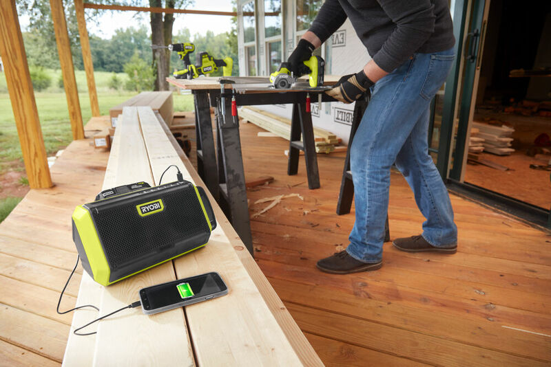 RYOBI 18V ONE+™ Bluetooth® reproduktor RBT18-0
