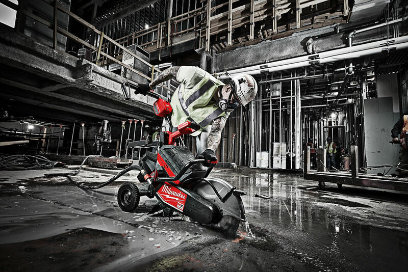 MILWAUKEE MX FUEL™ Vozík k rozbrusovacej píle MXF COS350 MXF COSC