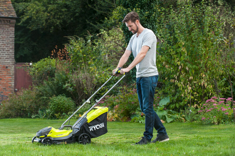 RYOBI 18V ONE+™ Akumulátorová záhradná kosačka 33 cm RLM18X33B40