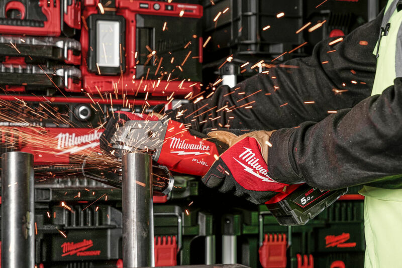 MILWAUKEE M18 FUEL™ 125 mm uhlová brúska s posuvným spínačom M18FSAG125X-0X