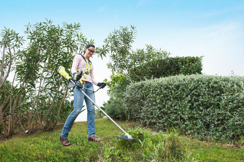 RYOBI 18V ONE+™ 2in1 Strunová kosačka a krovinorez 30/20 cm RBC18X20B4F