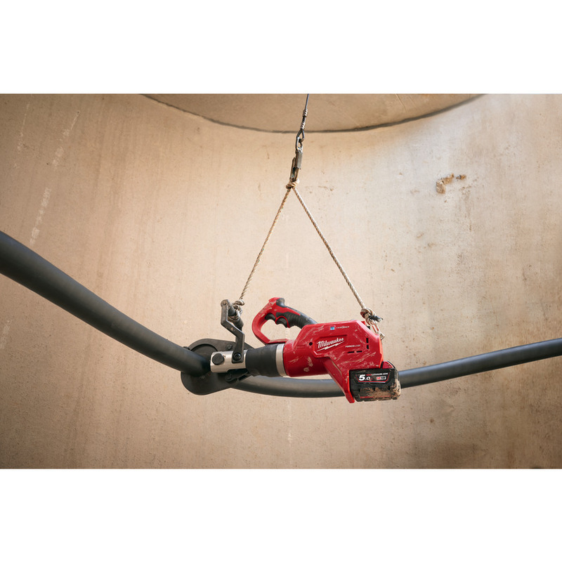 MILWAUKEE M18™ FORCE LOGIC™ Hydraulické nožnice na káble 75mm s dialkovým ovladaním M18HCC75R-502C