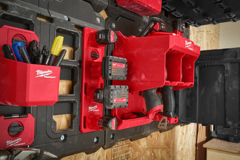 MILWAUKEE PACKOUT™ držiak na akumulátor M12