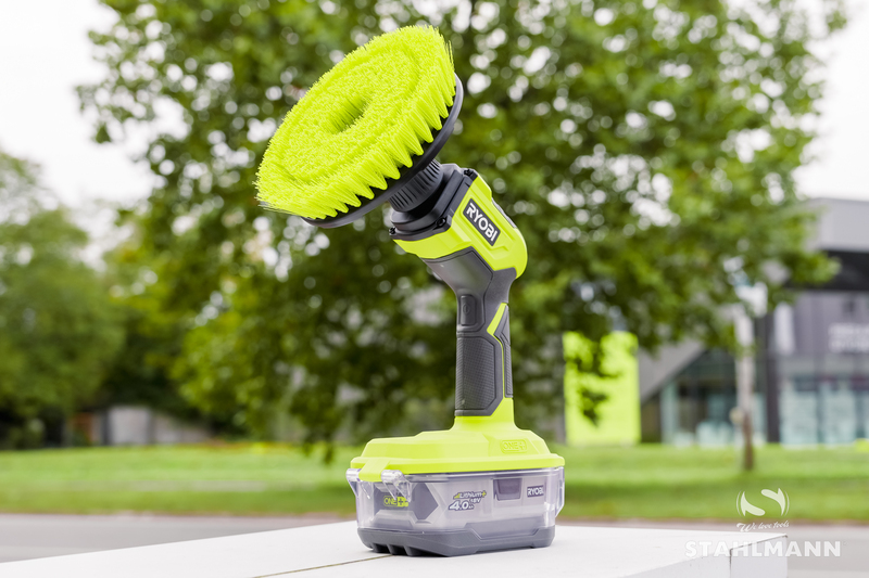 RYOBI 18V ONE+™ Aku kompaktný kartáč R18CPS-0