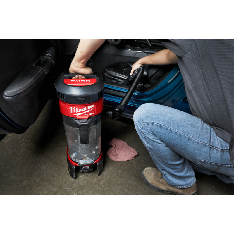 MILWAUKEE M18 FUEL™ Aku vysávač na chrbát M18FBPV-0