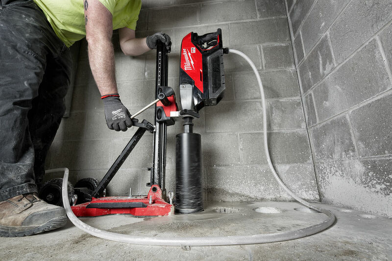 MILWAUKEE MX FUEL™ Diamantová jadrová vŕtačka 150 mm MXF DCD150-302C