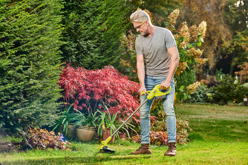 RYOBI 18V ONE+™ Strunová kosačka 23 cm RY18LT23A-0