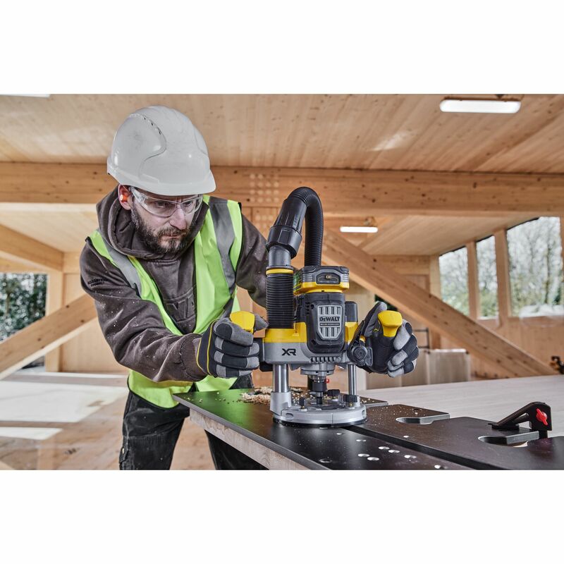 DEWALT 18V XR 12 mm horná frézka, 2x 5,0 Ah POWERSTACK™ DCW620H2-QW
