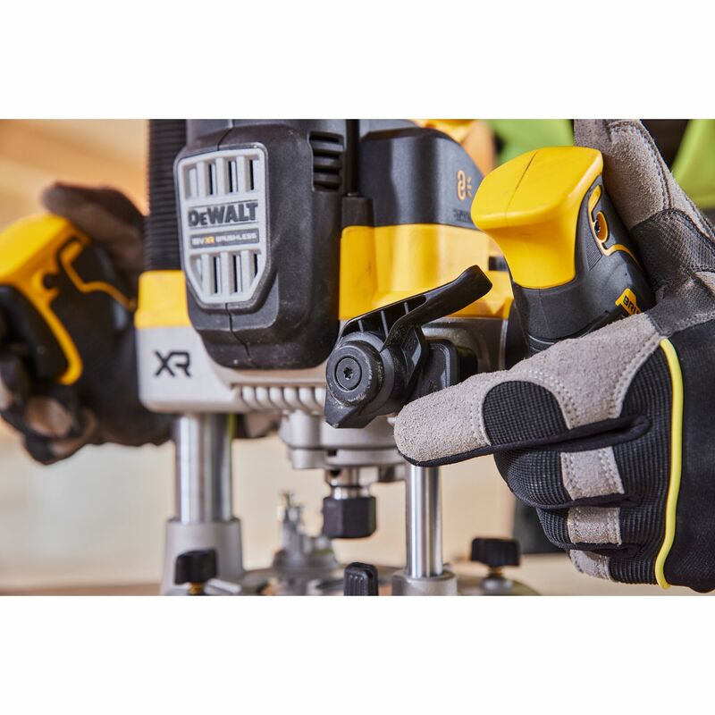 DEWALT 18V XR 12 mm horná frézka, bez aku DCW620NT-XJ