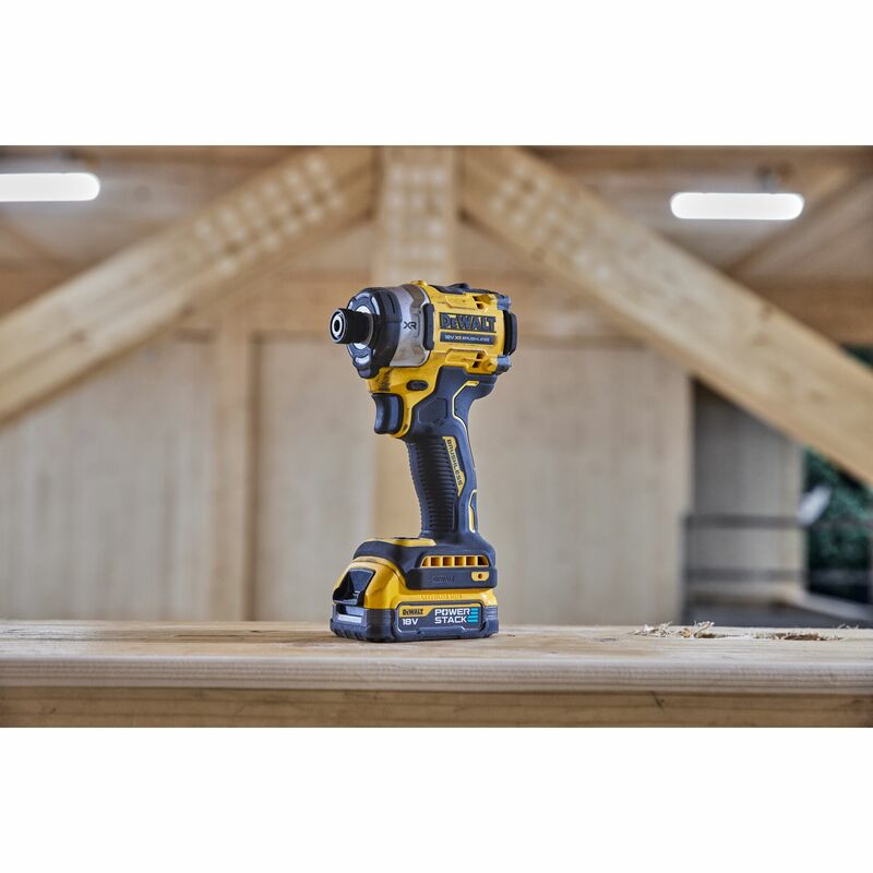 DEWALT 18V XR 1/4” Hex aku rázový uťahovák, bez aku DCF860NT-XJ