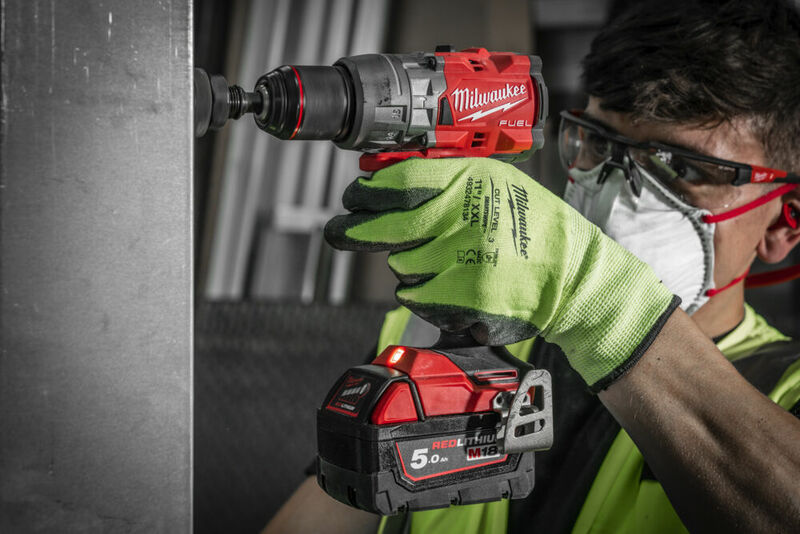 MILWAUKEE M18 FUEL™ Aku vŕtačka s príklepom 4.GEN M18FPD3-502X
