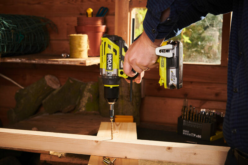 RYOBI 18V ONE+™ Aku vŕtačka s príklepom R18PD7-252S