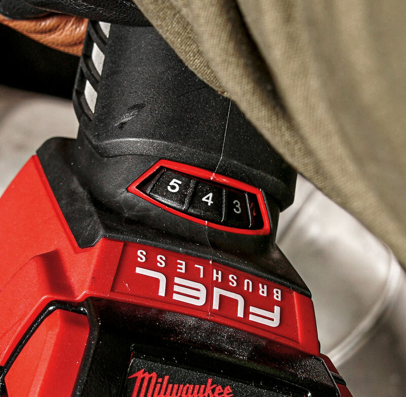 MILWAUKEE M18 FUEL™ 125 mm uhlová brúska s reguláciou a lopatkovým spínačom M18FSAGV125XPDB-0X